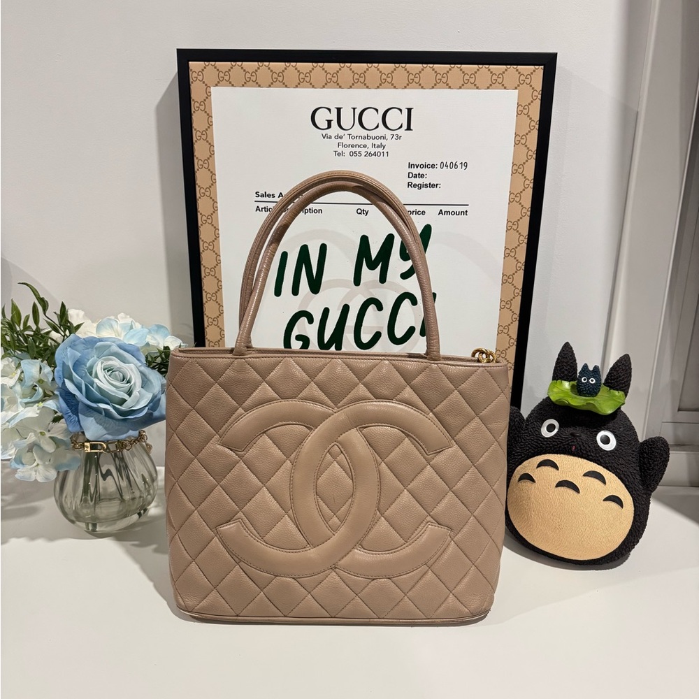 Chanel Beige Caviar Quilted Medallion Tote Vintage CC Handbag 100% Authentic